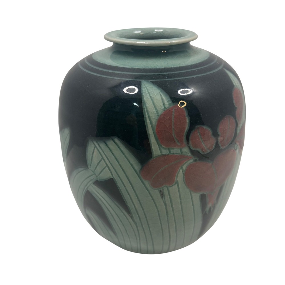 Japanese Studio Pottery Celadon Crackle Glaze Iris Floral Vase Signed 6.5 inch